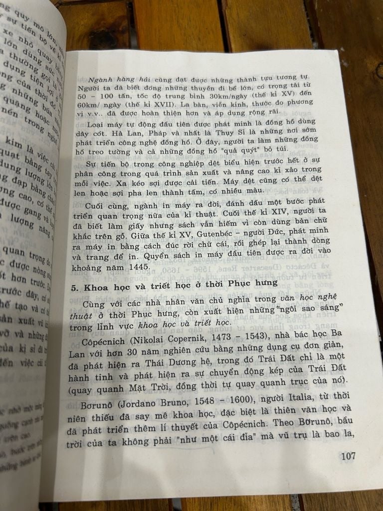 Lịch sử Văn hóa Thế giới (Cổ – Trung đại) – Lương Ninh (chủ biên) - Ảnh chụp thực tế