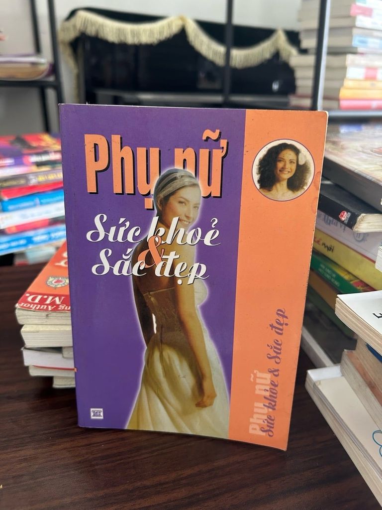 Phụ nữ sức khỏe và sắc đẹp- NXB Thanh Hoá