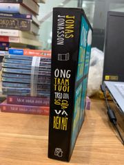 Ông trăm tuổi trèo qua cửa sổ và biến mất-Jonas Jonasson - ảnh 2