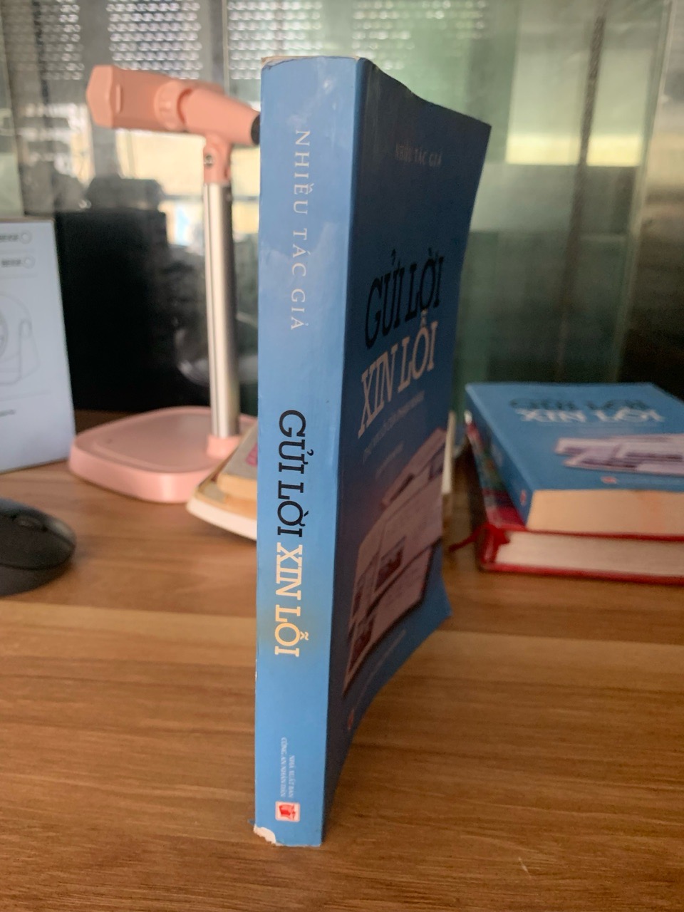 Gửi lời xin lỗi -Nhiều tác giả