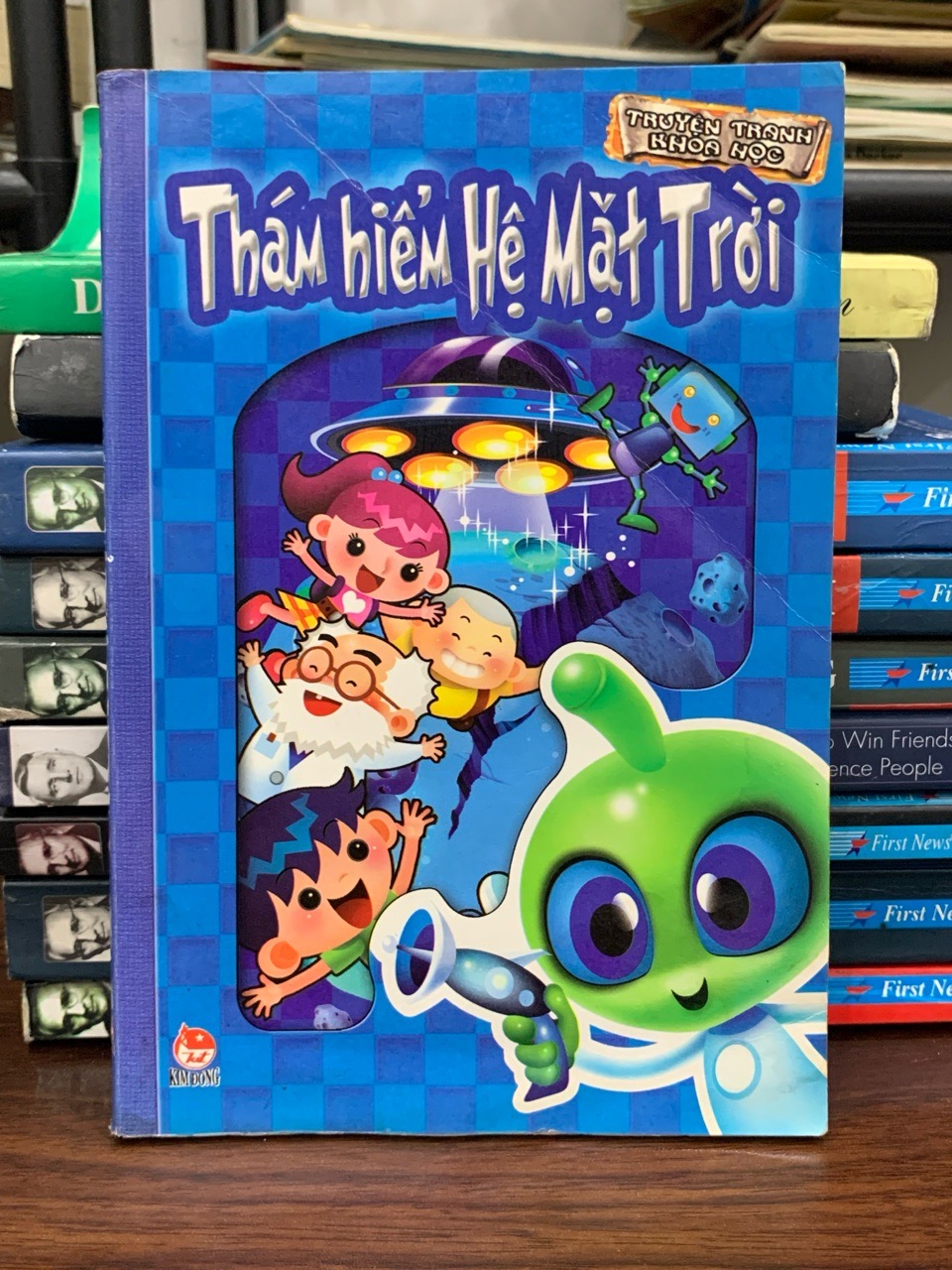 Thám Hiểm Hệ Mặt Trời