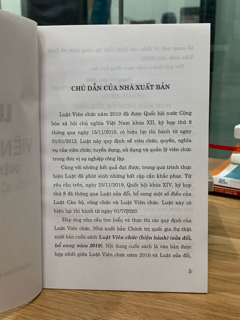 Luật viên chức hiện hành (sửa đổi bổ sung năm 2019) - Ảnh thực tế 4