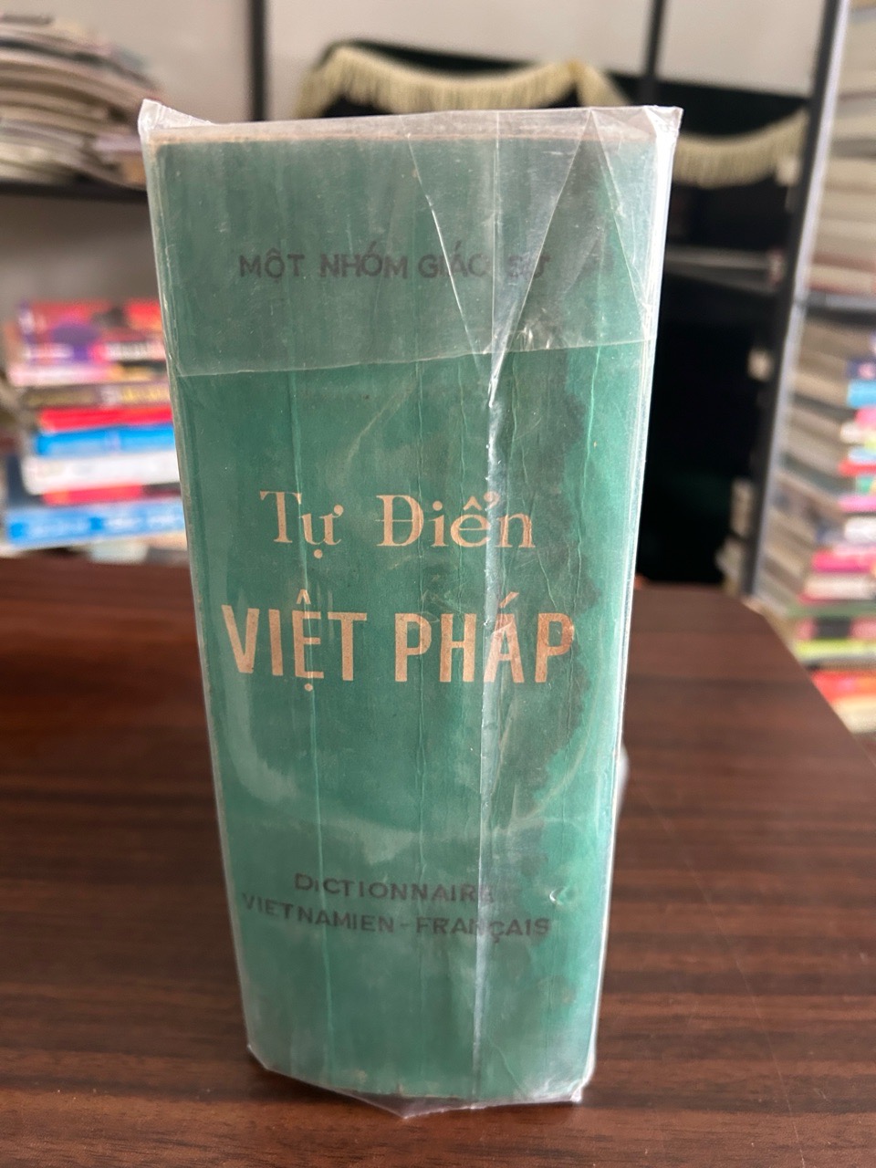 Ảnh sách Từ điển Việt Pháp- nhóm giáo sư