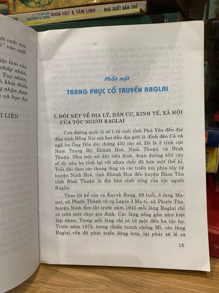 Trang phục cổ truyền Raglai- Hải Liên - Ảnh thực tế 4