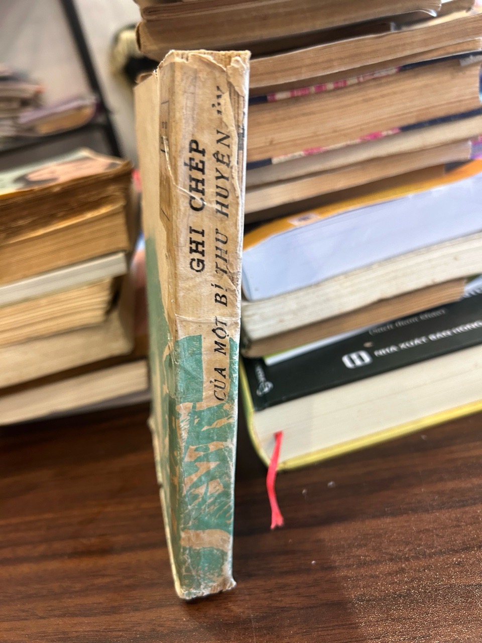 Ghi chép của một bí thư huyện ủy- G.Đ Mờ-ghe-lát-de