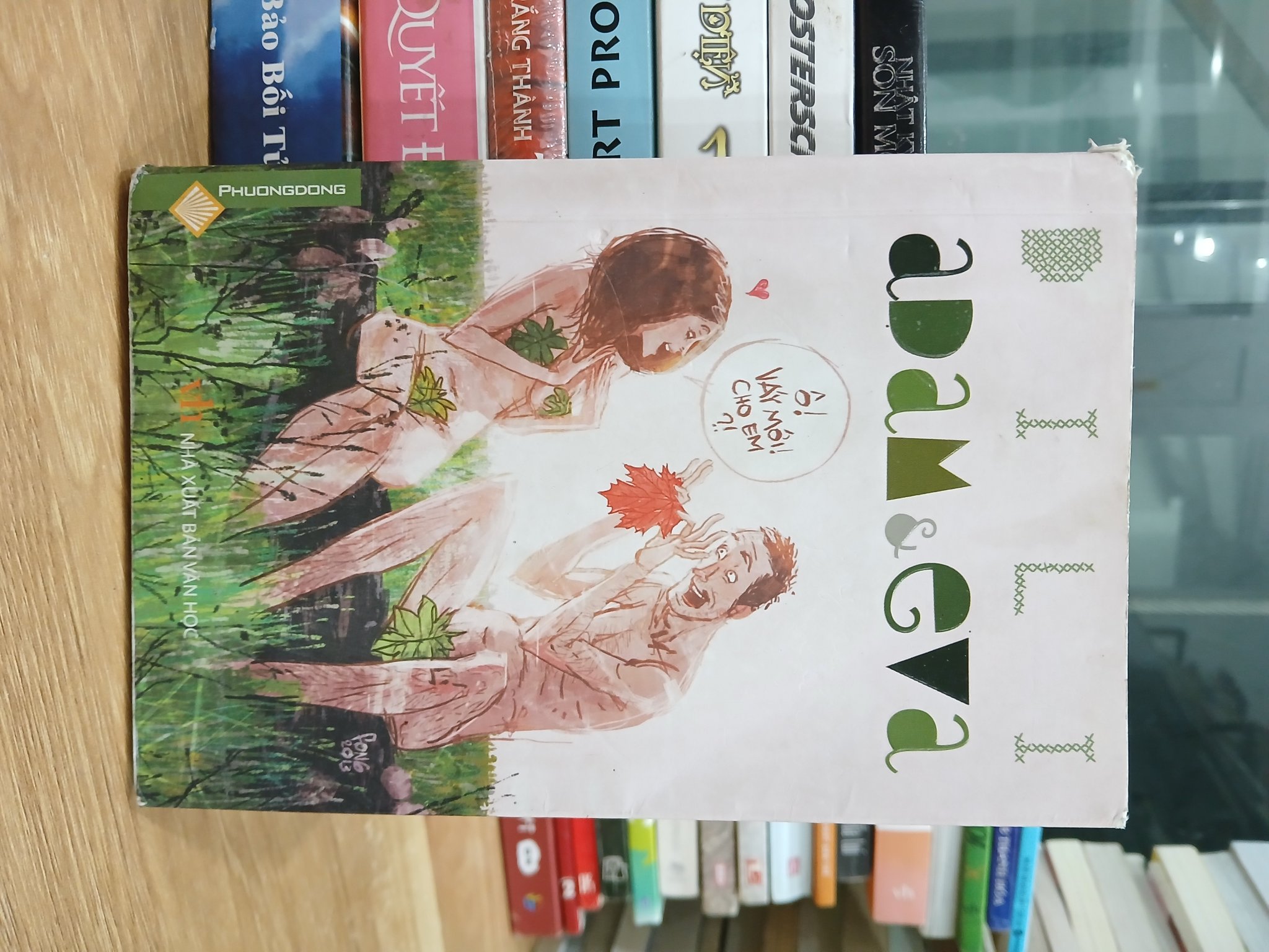 Adam & Eva — Cùng một tác giả được in bởi Phương Đông