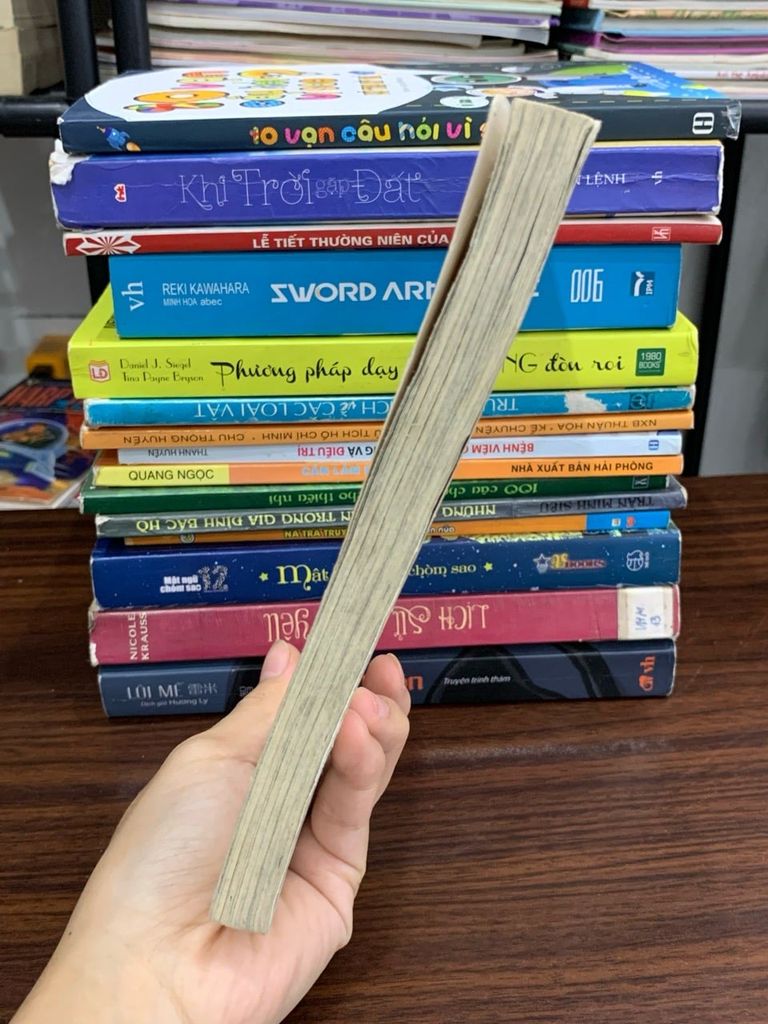 Cậu ma nhà xí Hanako — AidaIro