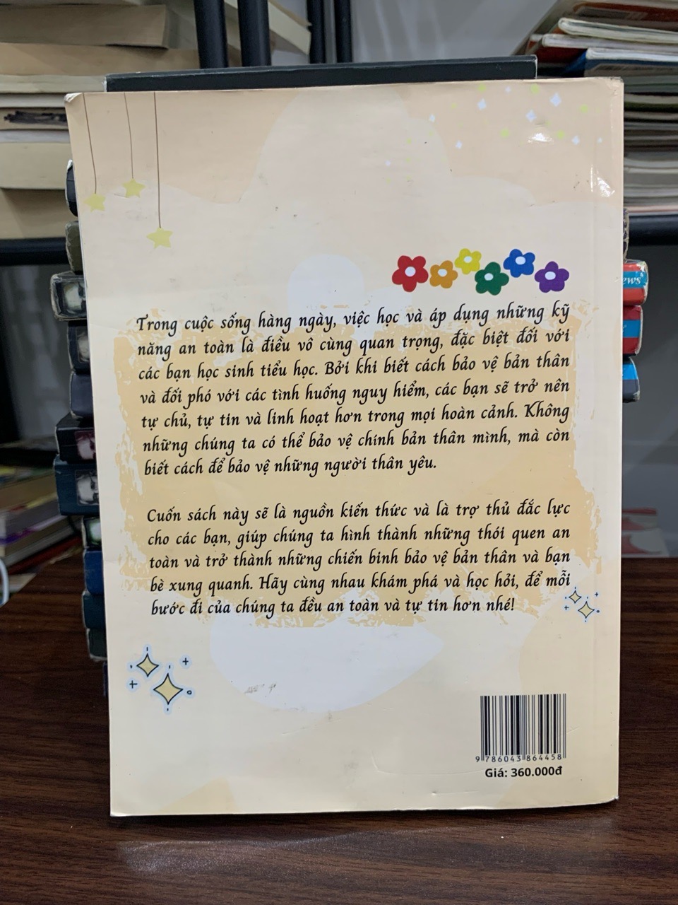 Con ơi! Hãy học cách tự bảo vệ bản thân