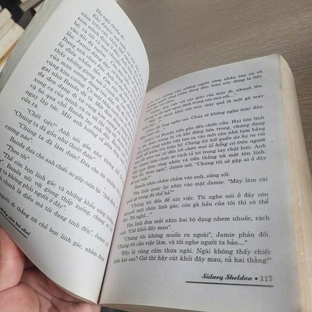 Bậc Thầy Của Trò Chơi – Sidney Sheldon - Ảnh thực tế 3