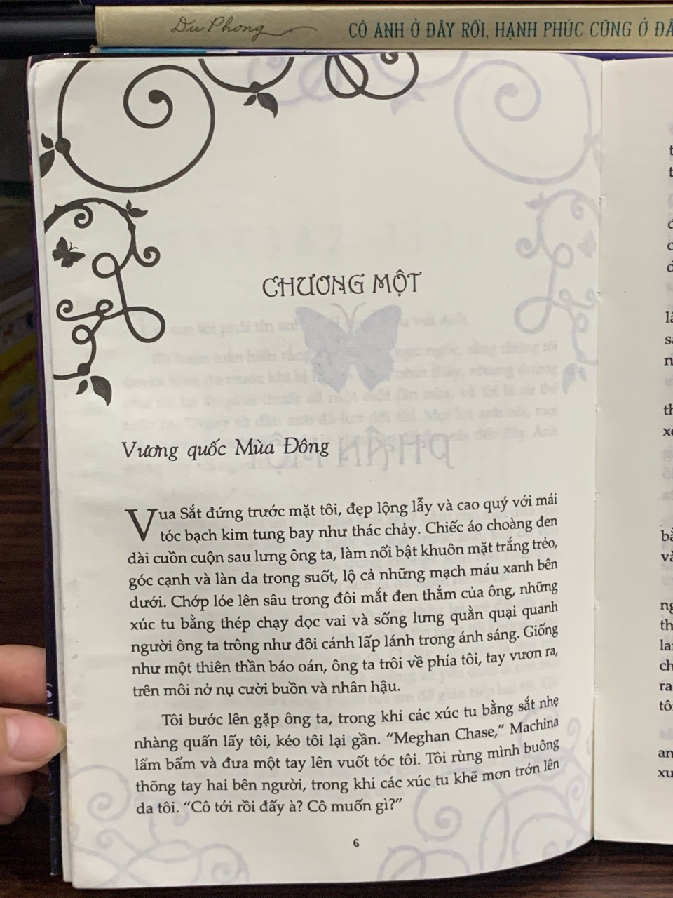 Thiếu nữ sắt- Julie kagawa