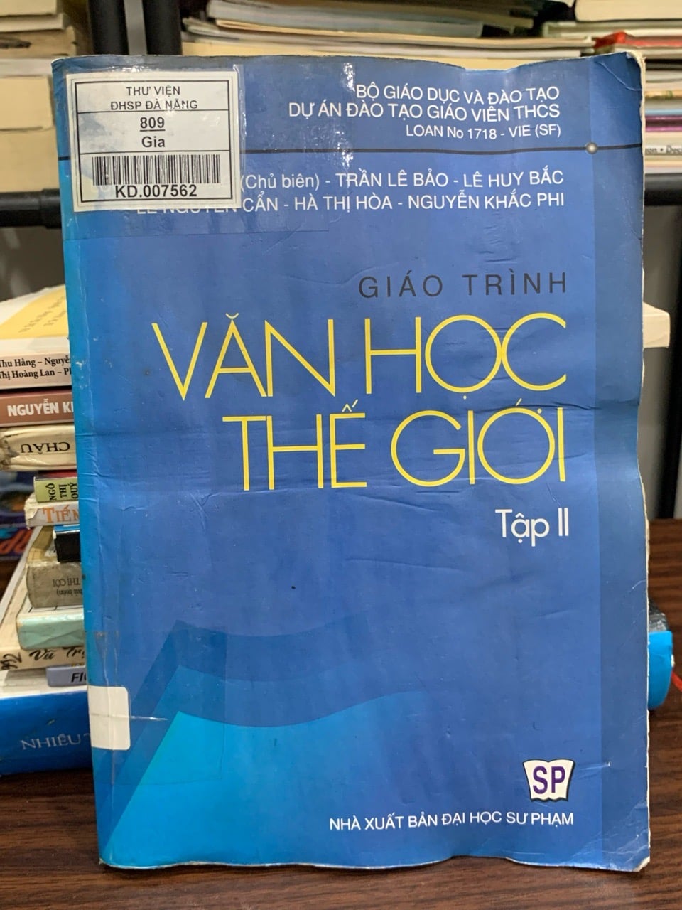 Giáo trình Văn học thế giới tập II – Lưu Đức Trung (chủ biên)