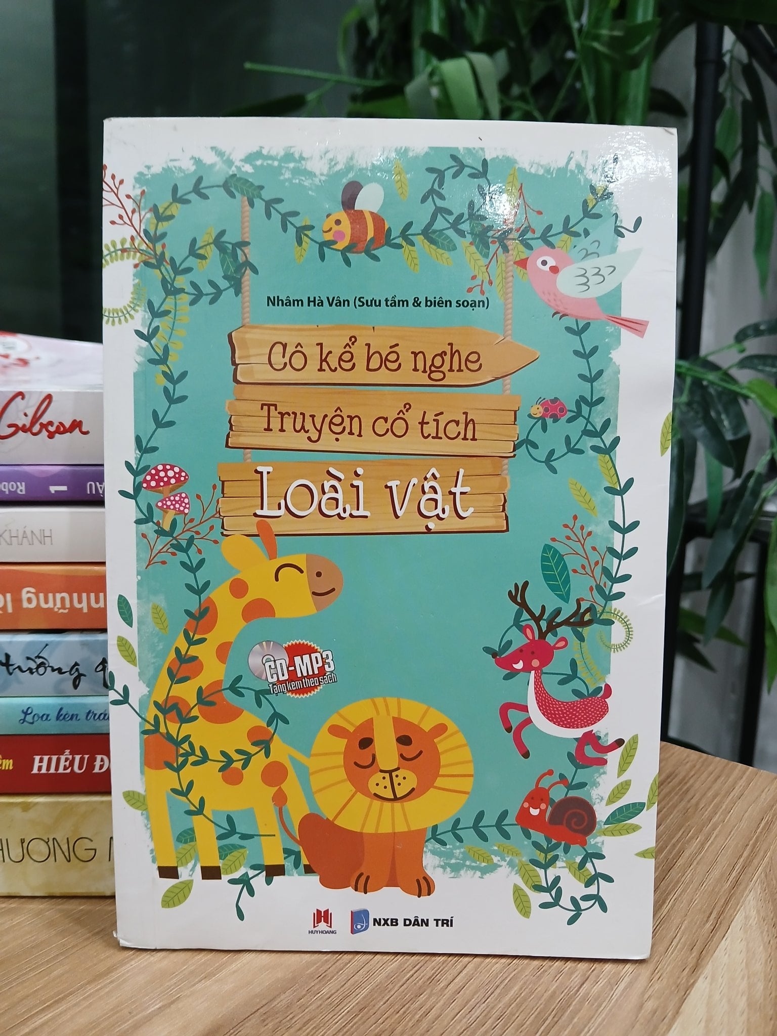 Cô kể bé nghe truyện cổ tích loài vật – Nhâm Hải Vân
