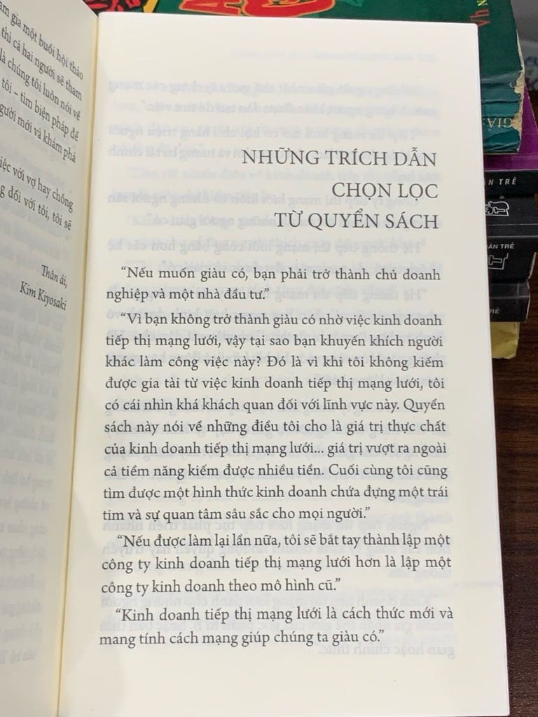 Dạy con làm giàu: Trường dạy kinh doanh cho những người thích giúp đỡ người khác<br>Robert T. Kiyosaki & Sharon L. Lechter - Ảnh thực tế 5
