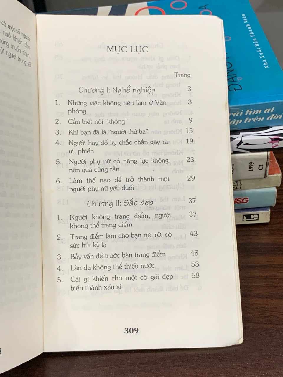 100 điều cấm kỵ đối với nữ giới – NXB Phụ Nữ