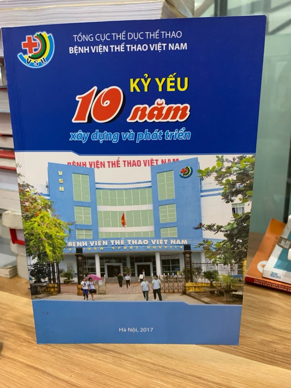 Kỷ yếu 10 Năm xây dựng và phát triển