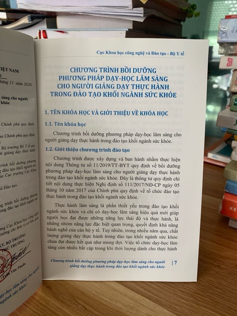 Chương trình bồi dưỡng phương pháp dạy học lâm sàng cho người giảng dạy thực hành trong đào tạo khối ngành sức khỏe -NXB Y Học - Ảnh thực tế 7