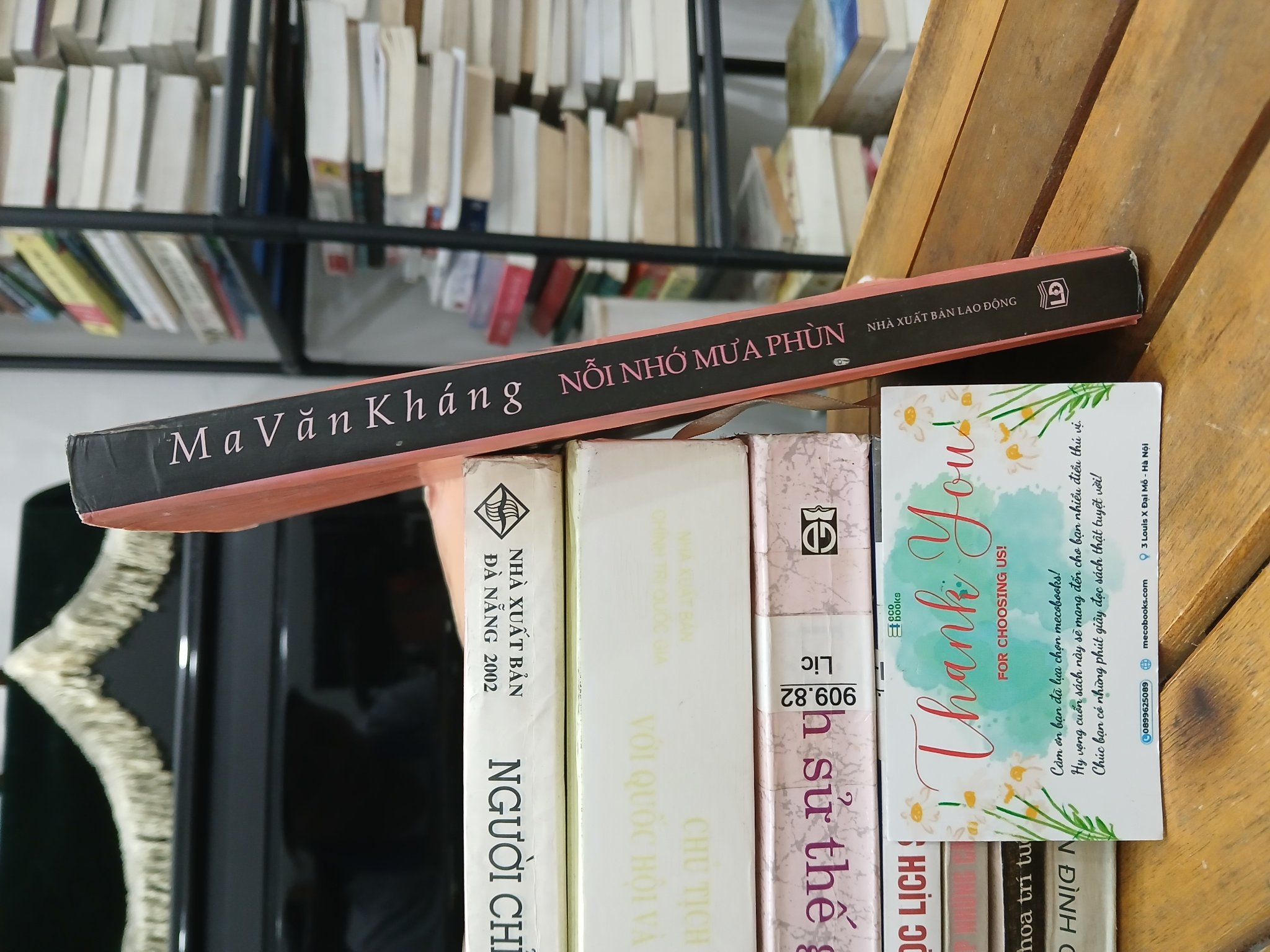 Nỗi nhớ mưa phùn – Ma Văn Kháng