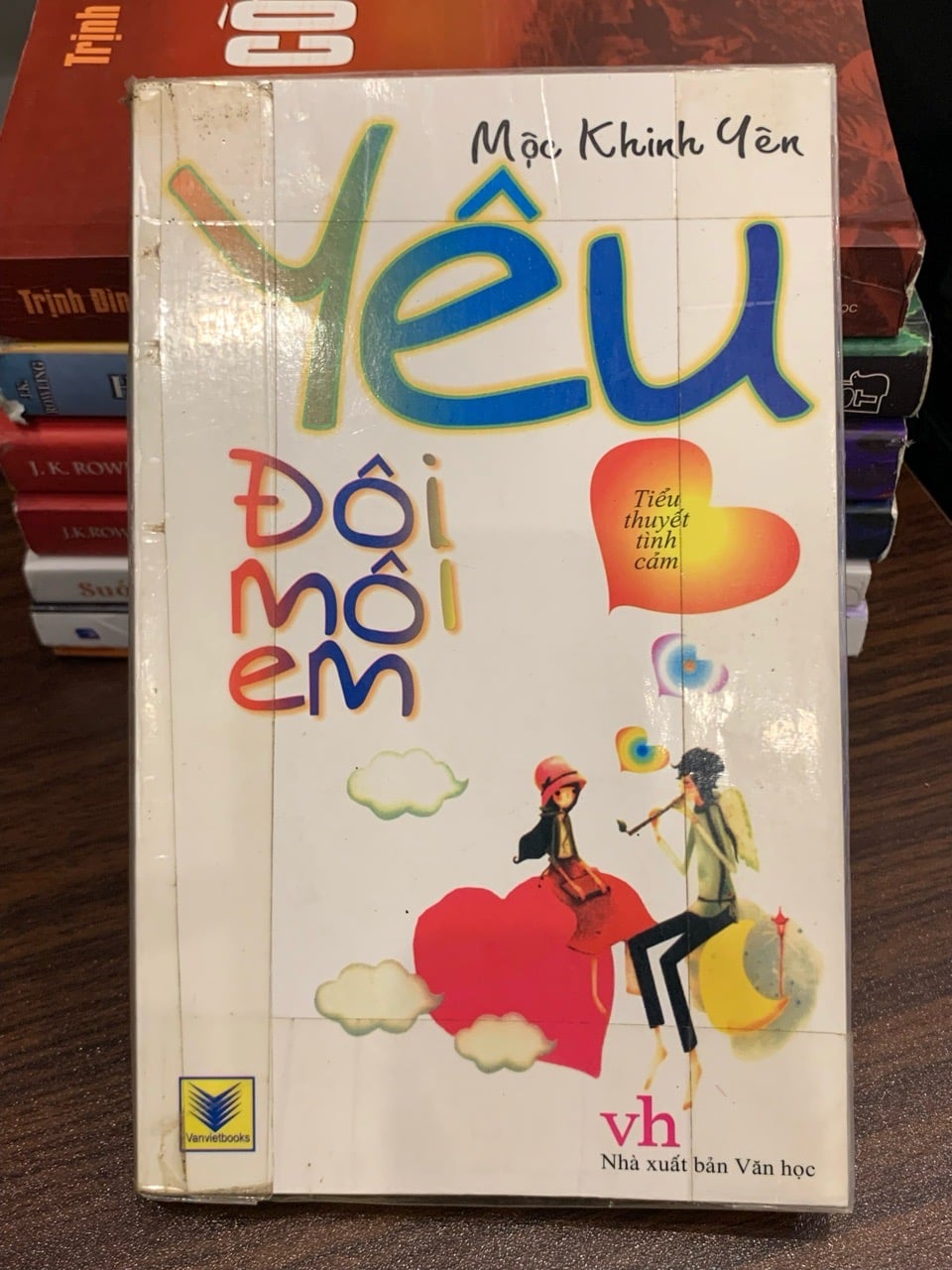 Yêu đôi môi em – Mộc Khinh Yên