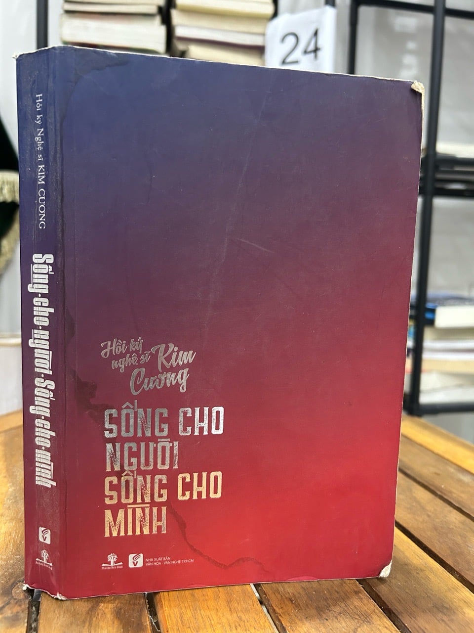 Sống cho người Sống cho mình – Nghệ sĩ Kim Cương