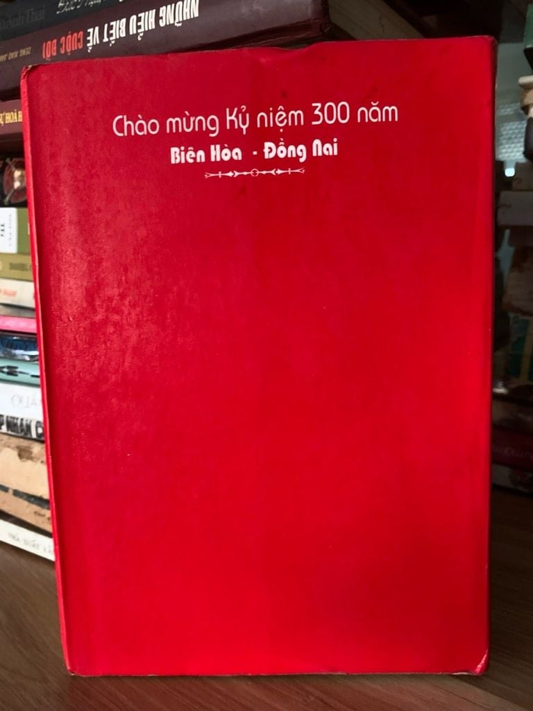 Lịch sử Chiến khu Đ - NXB Đồng Nai - Ảnh chụp thực tế
