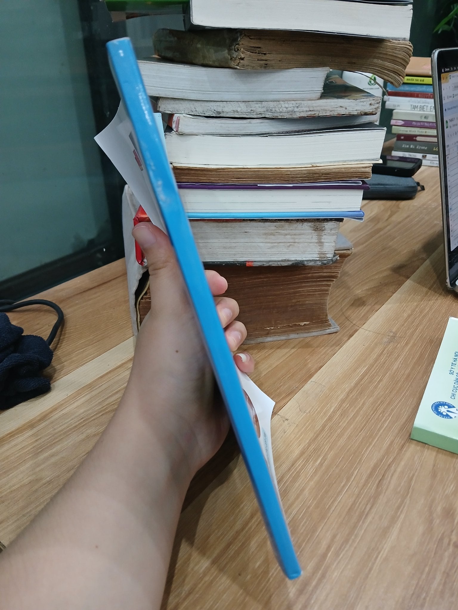 Con trai à! Tự bảo vệ mình là quan trọng nhất- Sách kiến thức tự vệ và an toàn dành cho bé trai