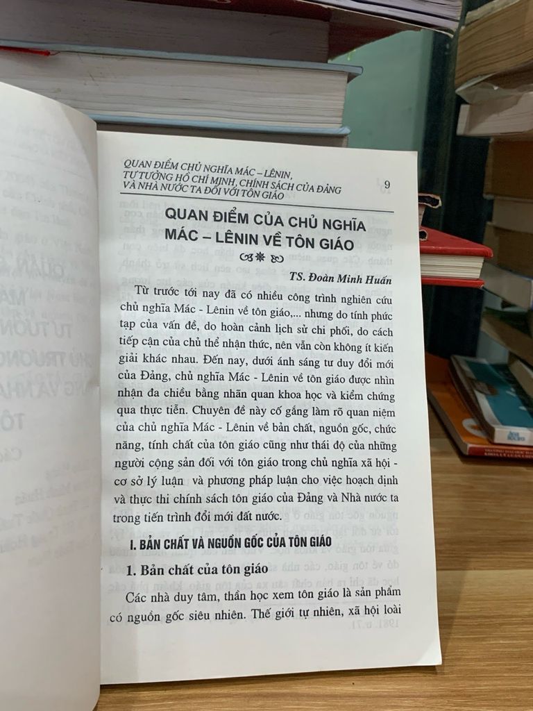 Một số chuyên đề về tôn giáo và chính sách tôn giáo ở Việt Nam - Ảnh thực tế 10