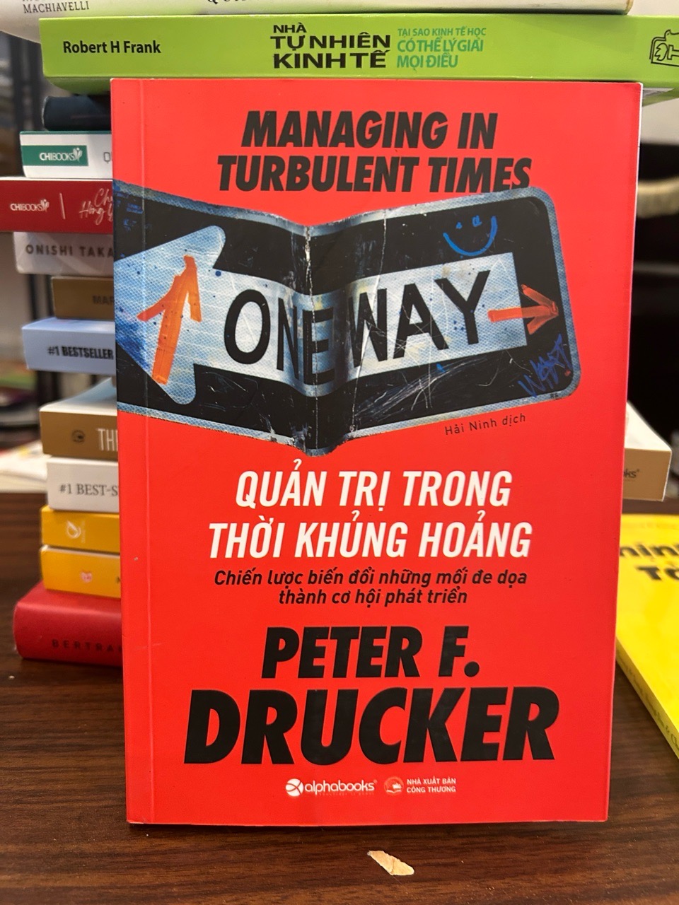 Combo Sách Cũ Mecobooks: Quản trị trong thời gian khủng hoảng -Hả và 4 cuốn khác