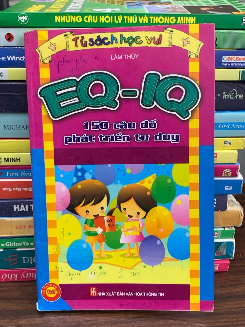 EQ – IQ: 150 câu đố phát triển tư duy – Lâm Thùy