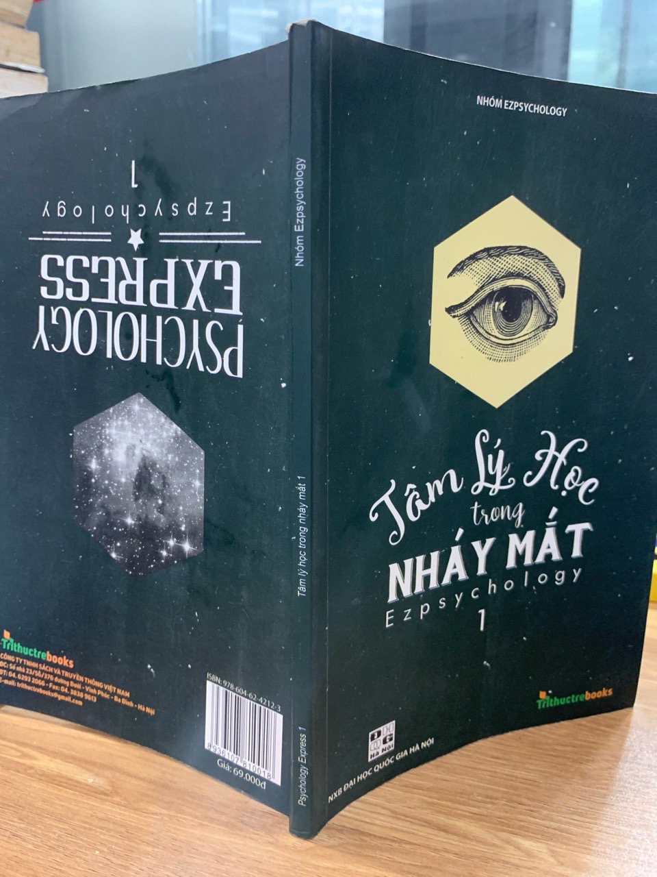 Tâm lý học trong nháy mắt 1 - NXB Đại học quốc gia Hà Nội