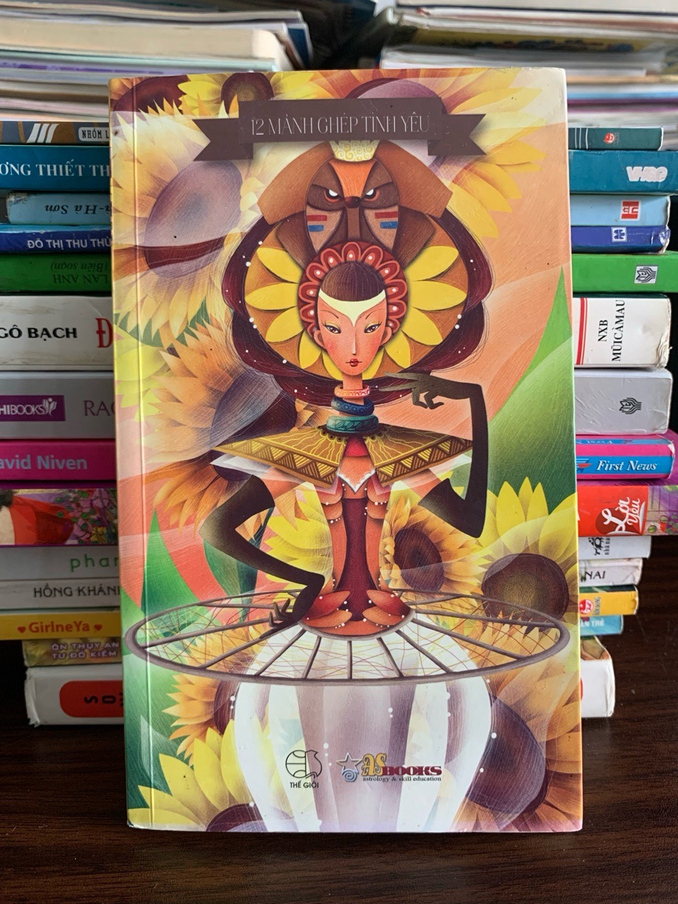 12 mảnh ghép tình yêu – Nhiều tác giả