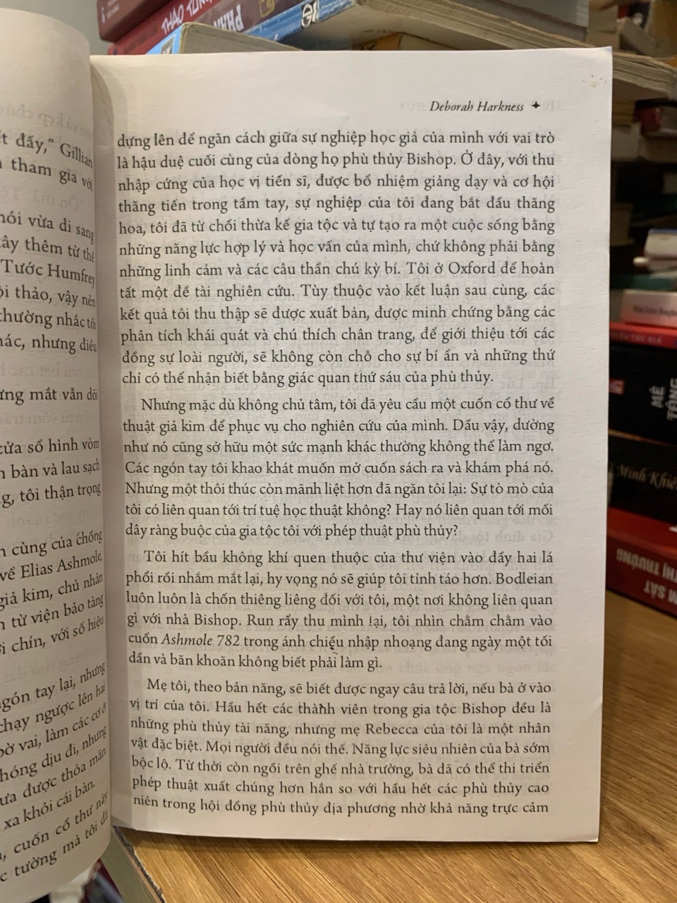 Mật mã phù thuỷ -Deborah Harkness