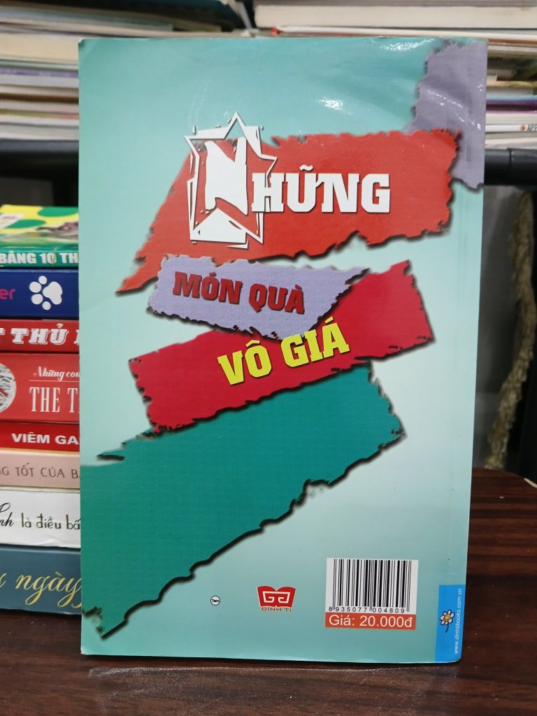 Những món quà vô giá – Mai Hương, Vĩnh Thắng - Ảnh chụp thực tế