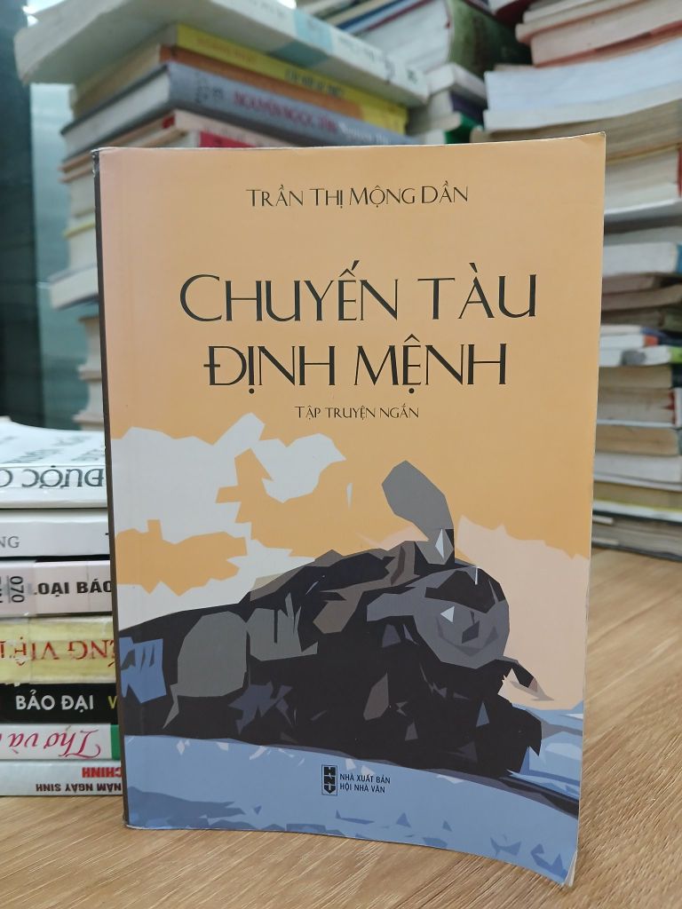 Chuyến tàu định mệnh — Trần Thị Mộng Dần