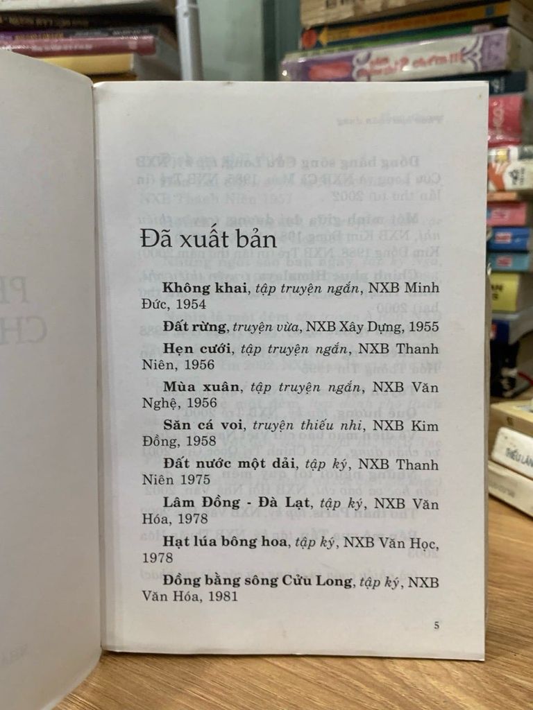 Phác hoạ chân dung -NXB trẻ - Ảnh thực tế 4