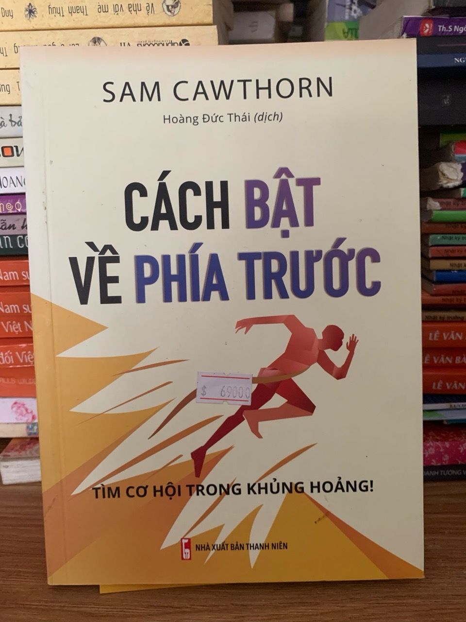 Cách bật về phía trước -Sam Cawthorn