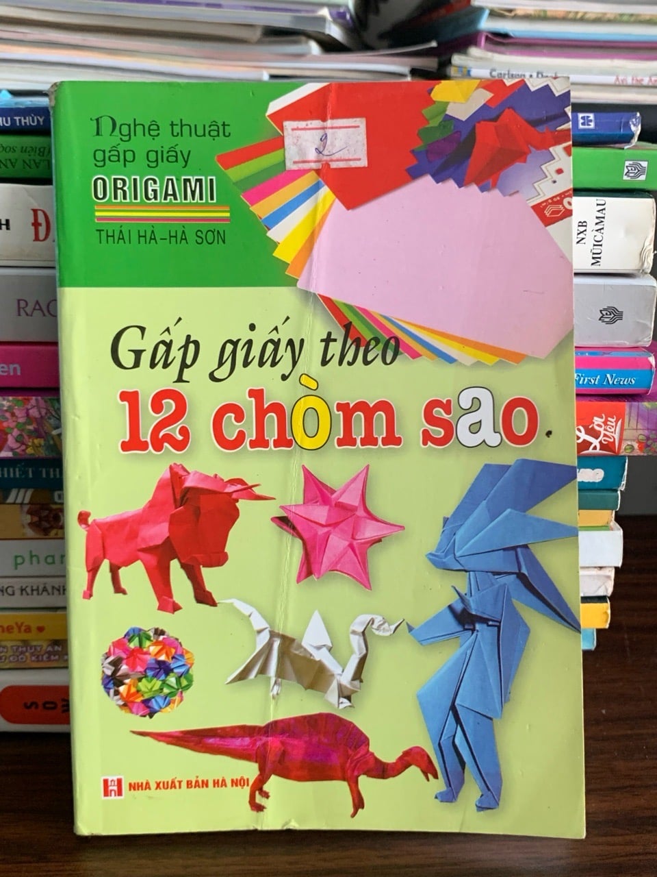 Gấp giấy theo 12 chòm sao – Thái Hà Sơn