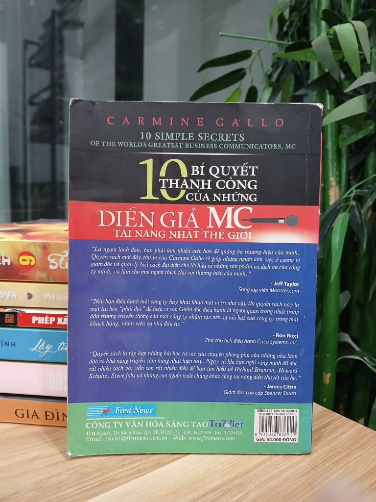 10 Bí Quyết Thành Công Của Những Diễn Giả Tài Năng Nhất Thế Giới - Carmine Gallo - Ảnh chụp thực tế