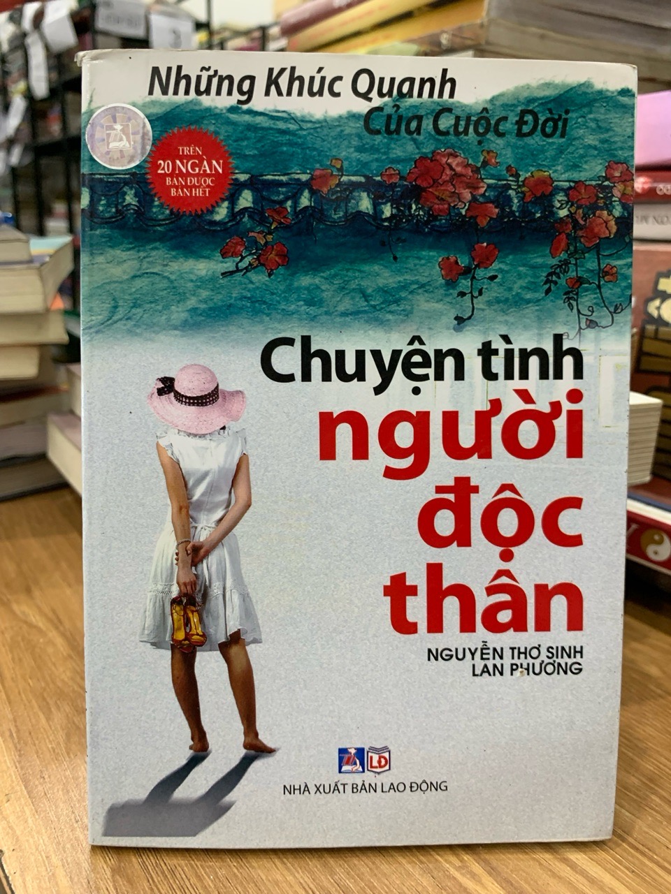 chuyện Tình người độc thân -Nguyễn Thơ Sinh , Lan Hương