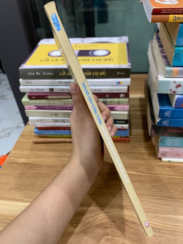 Trên đôi cánh tưởng tượng- Chuyên đề nghiên cứu, sác tác văn học trẻ- nhiều tác giả - Ảnh thực tế 3