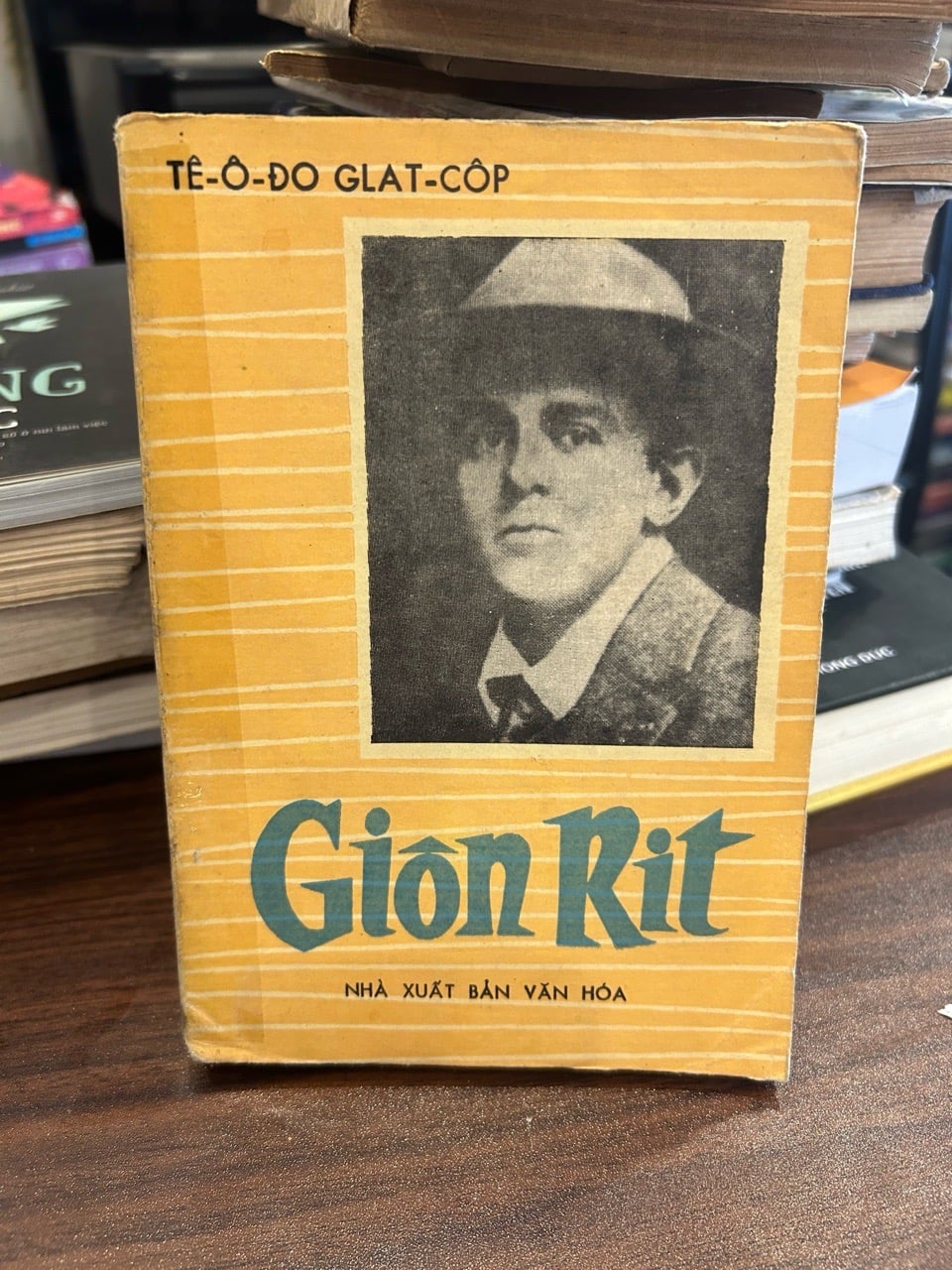 Giôn Rít- NXB Văn hóa