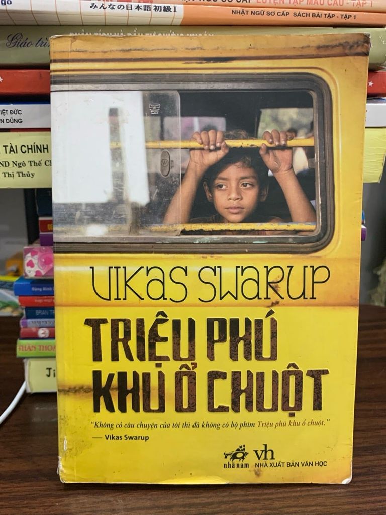 Triệu phú khu ổ chuột- Uikas Swarup