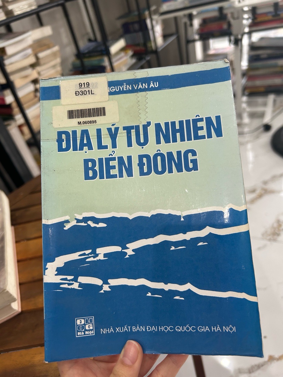 Địa lý tự nhiên Biển Đông – Nguyễn Văn Âu