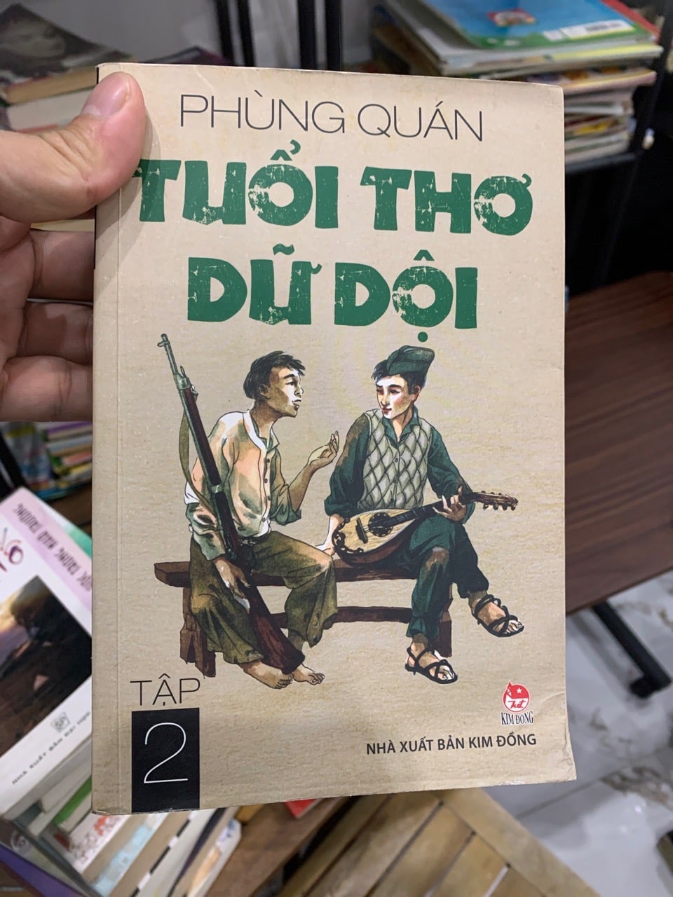 Tuổi thơ dữ dội tập 2- Phùng Quán