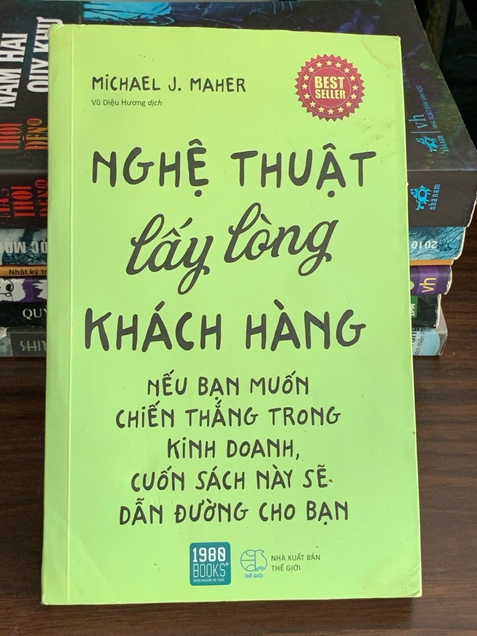 Nghệ thuật lấy lòng khách hàng – Michael J. Maher