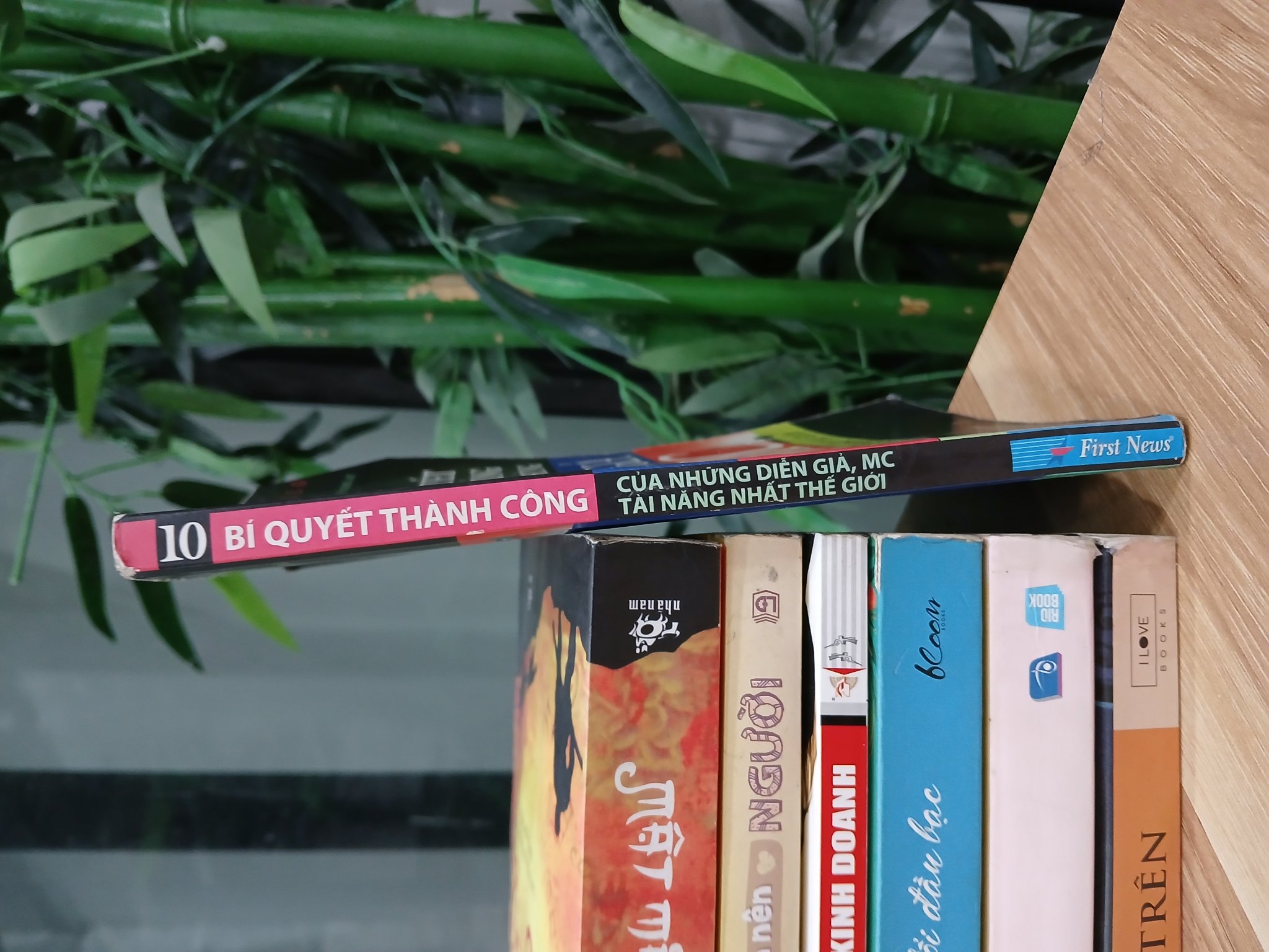 10 Bí Quyết Thành Công Của Những Diễn Giả Tài Năng Nhất Thế Giới - Carmine Gallo