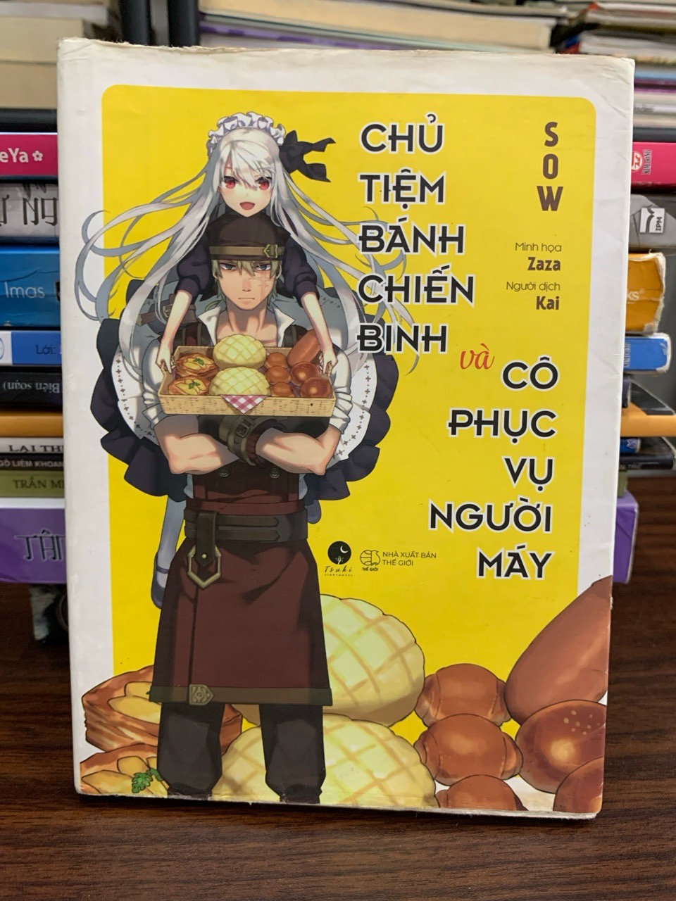 Chủ tiệm bánh chiến binh và cô phục vụ người máy — Sow