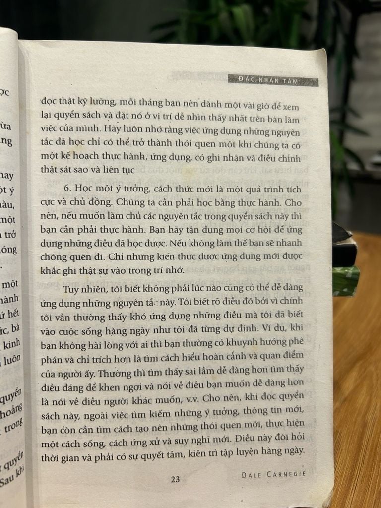 Đắc nhân tâm (How to Win Friends & Influence People) – Dale Carnegie - Ảnh chụp thực tế