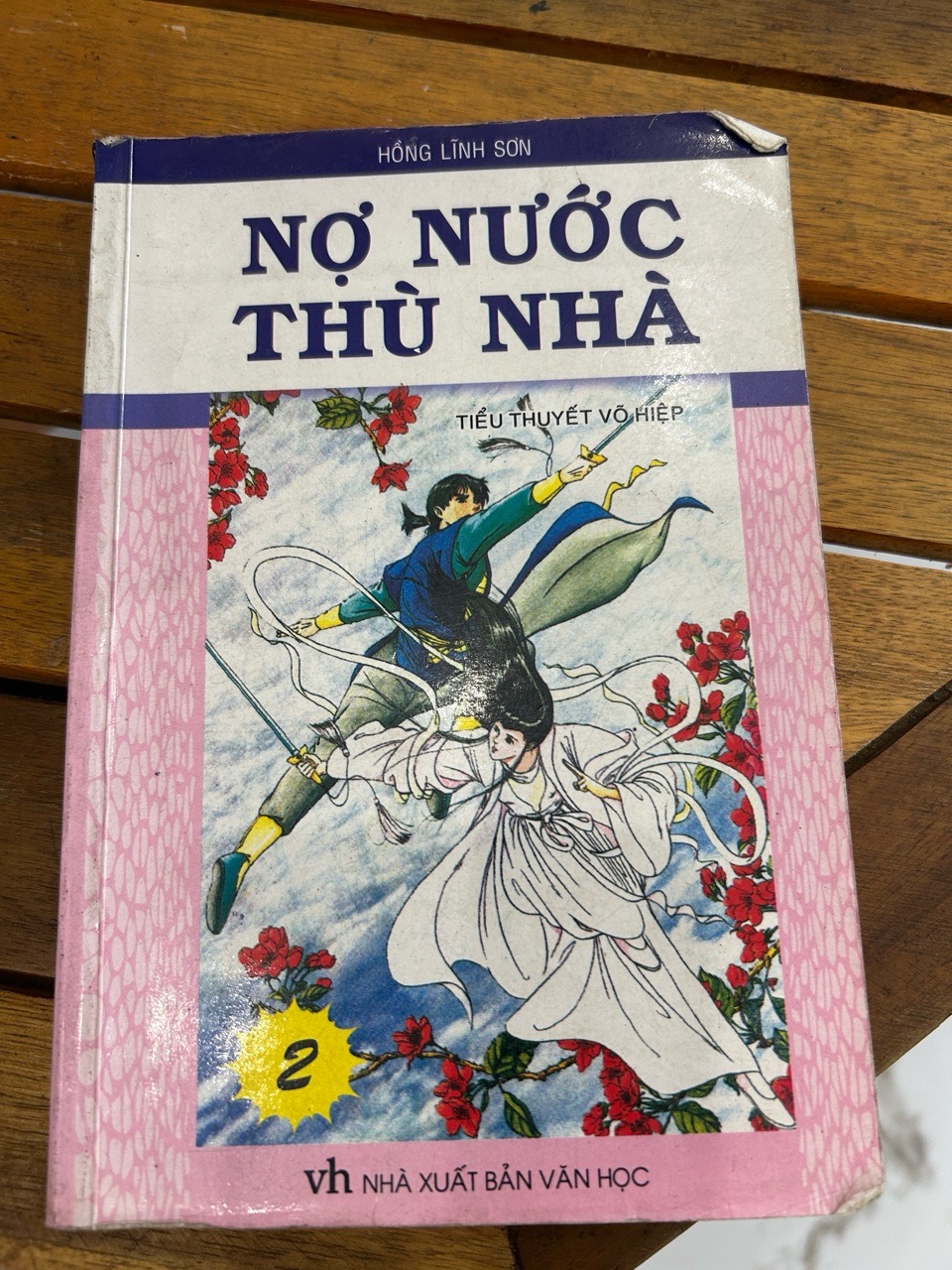 Nợ nước thù nhà — Hồng Lĩnh Sơn