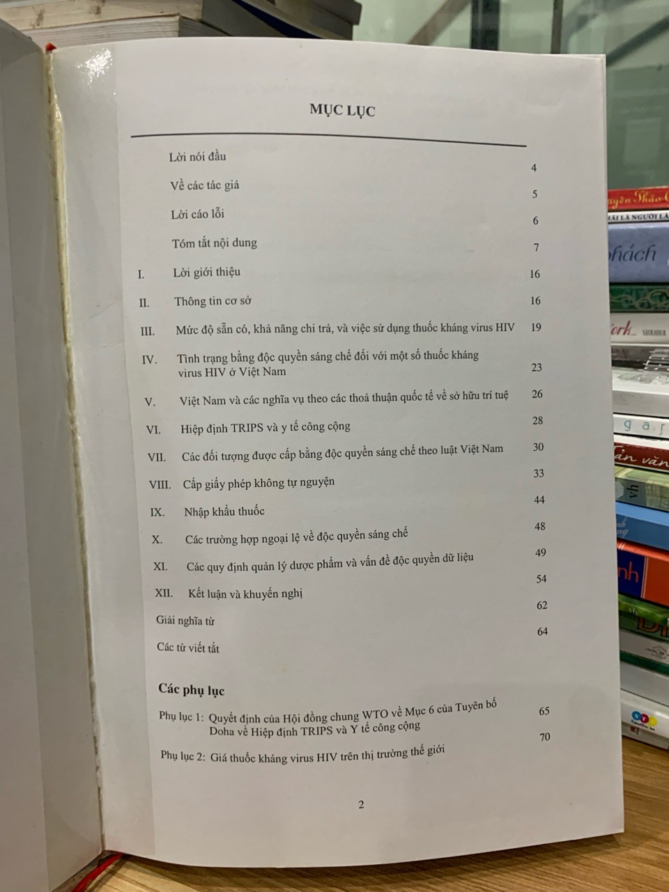 Thuốc kháng virut HIV , chăng cho người có HIV/AIDS ở Việt Nam những vấn đề pháp lý và thương mại