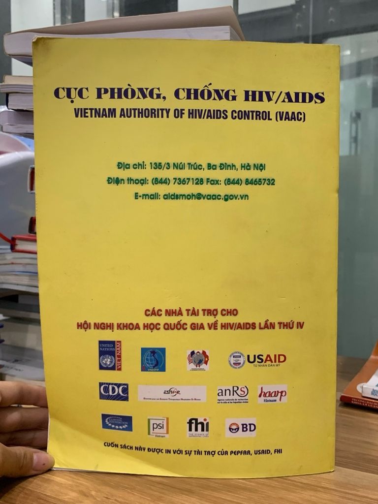 các công trình về nghiên cứu khoa học về HVL/AIDS 2006-2010 - Ảnh chụp thực tế
